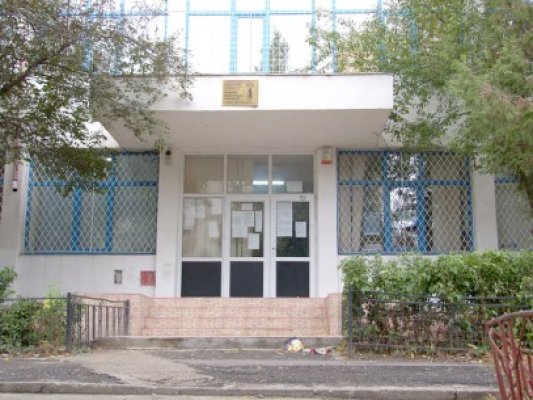 Grupul Şcolar Virgil Madgearu a rămas într-o singură mătură